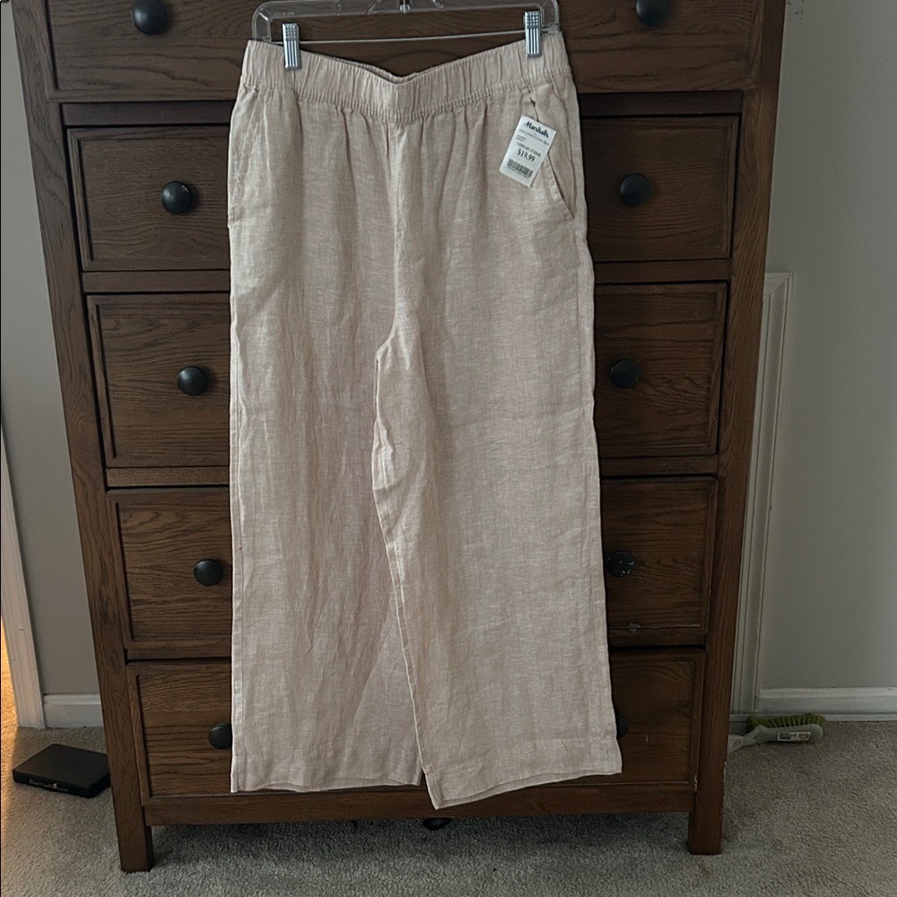 Women’s wide leg flowy Beige Pants